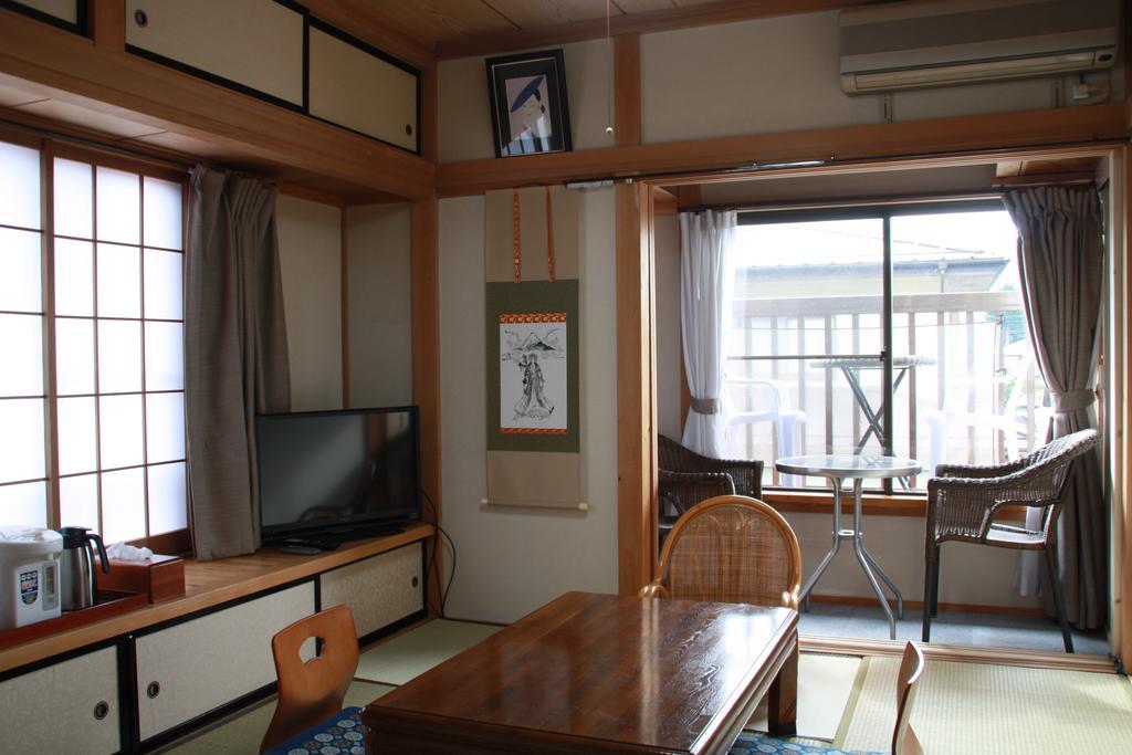Umeya Annex Casa de hóspedes Fujikawaguchiko Exterior foto